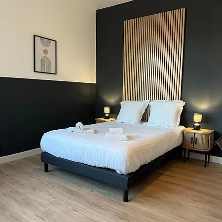 شقة Le Paisible - Clim - 7 Personnes - Proche 1er Mai كليرمونت-فيراند