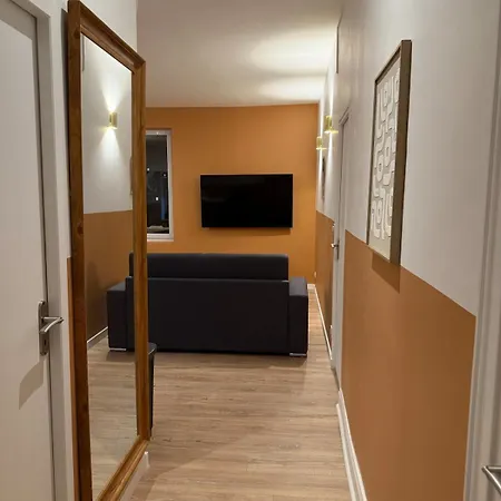 شقة Le Paisible - Clim - 7 Personnes - Proche 1er Mai