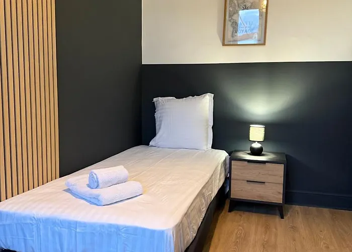 Le Paisible - Clim - 7 Personnes - Proche 1er Mai Клермон-Ферран